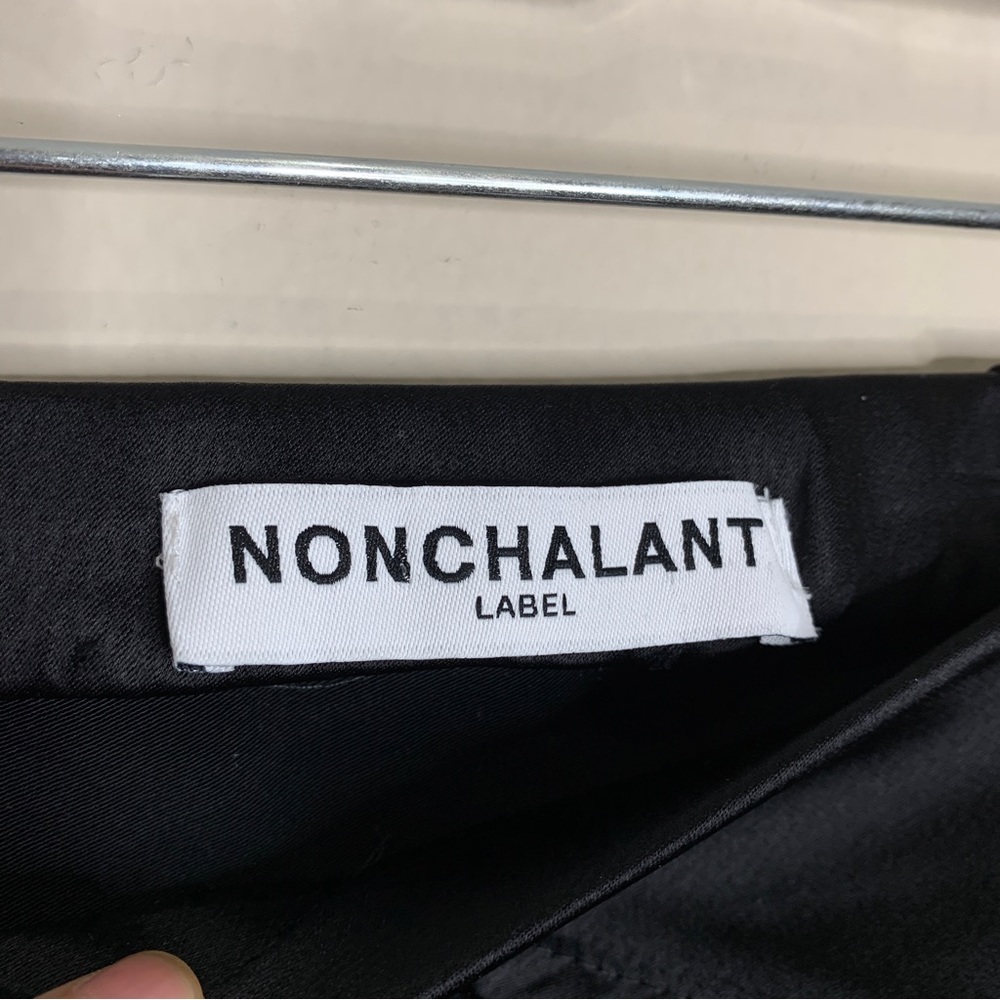NONchalant Label Karmen Satin Slit Mini Skirt (Sz M) Black - Picture 11 of 13